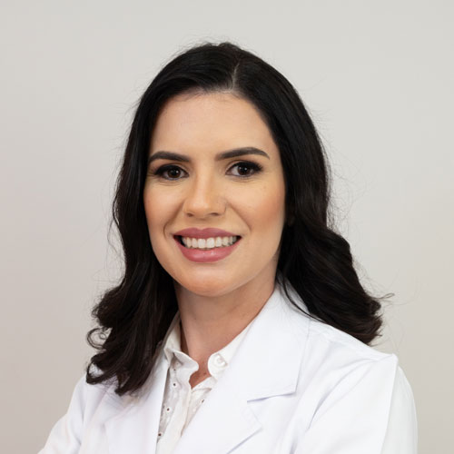 Dra. Ágatha Jenneffer Silveira Sousa